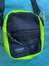 Herren/Frauen Tasche nutzbar Schulter- oder Umhänge schwarz neongelb