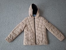 schöne beige Winterjacke für Mädchen von C&A Gr. 152 -gut erhalten-