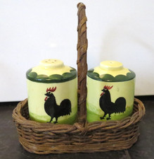 26064/ Zeller Keramik Hahn und Henne Salz- & Pfefferstreuer im Körbchen