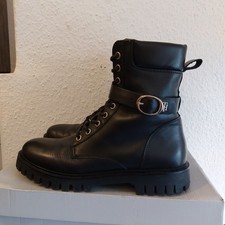 Tommy Hilfiger Buckle Lace Up