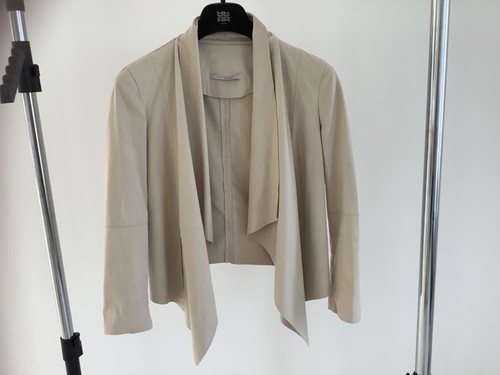 600 drykorn jacke italy - 600€,