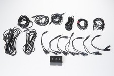 Broncolor Synchrobox 34.115.00 mit Kabeln um Generatoren zu synchronisieren