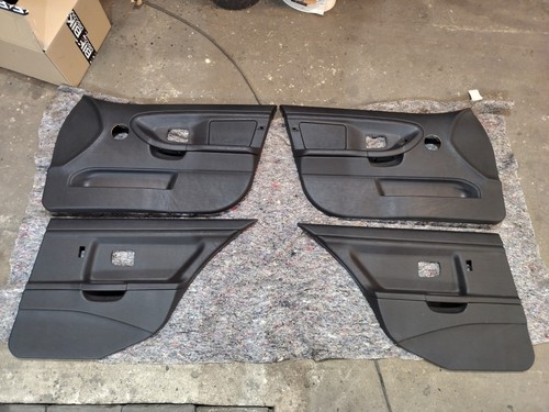 Bmw e36 limo türverkleidungen - bmw,