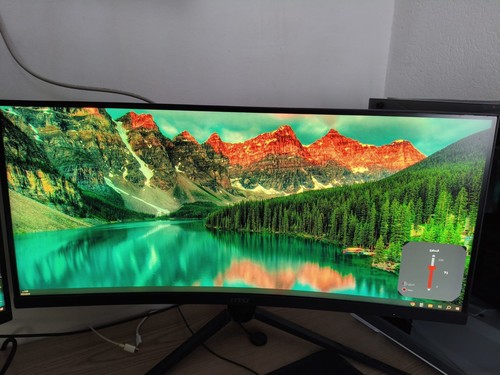 Curved monitor msi optix - curved,