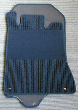 $$$ Rips Fußmatten passend