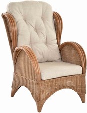 Rattan-Ohrensessel bequem und
