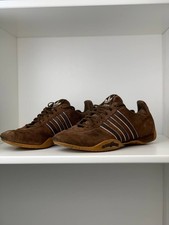 Adidas Tuscany Goodyear braune