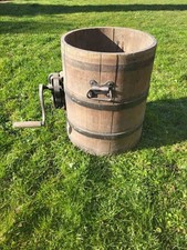 altes Holzfass, Regentonne