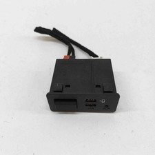Mazda MX-5 ND USB/Aux-In