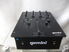 Gemini UMX7 Professionel VCA-Mixer Mischpult UMX-7
