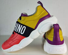 MOSCHINO TEDDY BEAR RUN