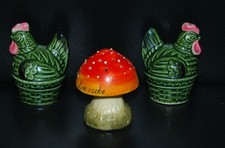 Pfeffer- und Salzstreuer