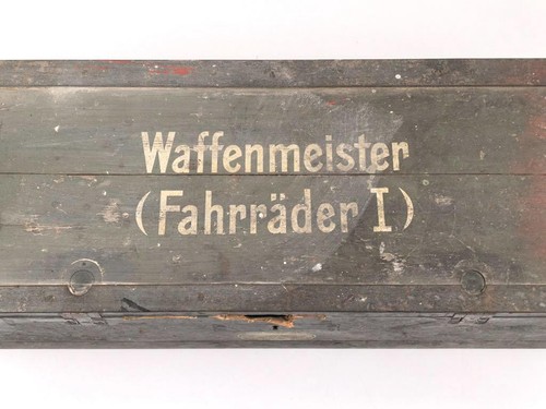 Kasten waffenmeister - kasten, "waffenmeister