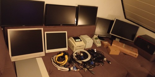 Verschiedene monitore kabel - verschiedene,