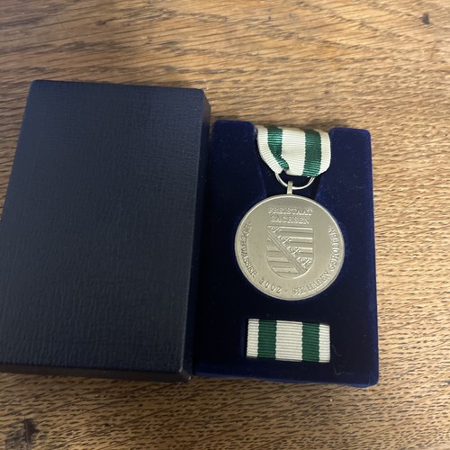 Orden einsatzmedaille der - orden,