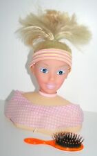 Ƹ̵̡Ӝ̵̨̄Ʒ Schminkkopf