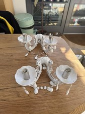 Weißer Kronleuchter