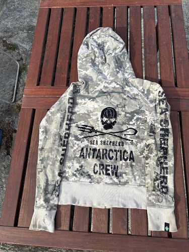 Sea shepherd antarctica crew - sea,
