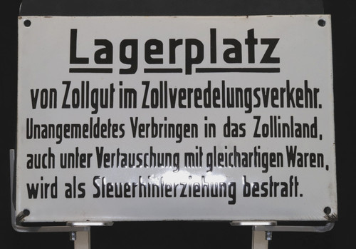 Altes emailschild lagerplatz - altes,
