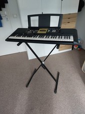 Yamaha YPT-220 Keyboard –