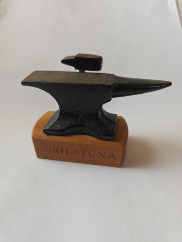 Miniatur amboss mit hammer - miniatur,