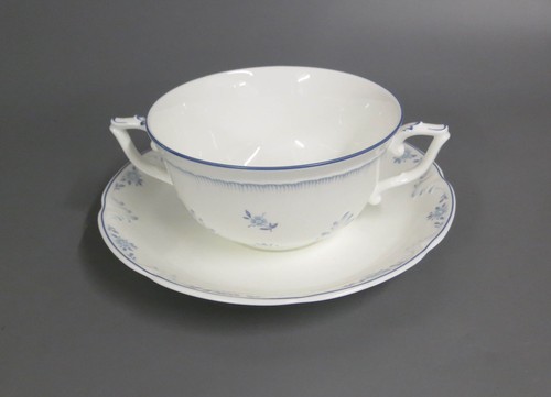 Suppentasse mit tasse - suppentasse,
