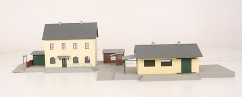 Piko bahnhof güterschuppen - bahnhof,
