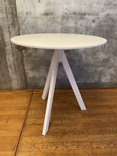 Arki Base | Bistrotisch | BI200E Bianco | Holzfläche, Stahlgestell