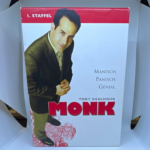Universal pictures monk - universal,