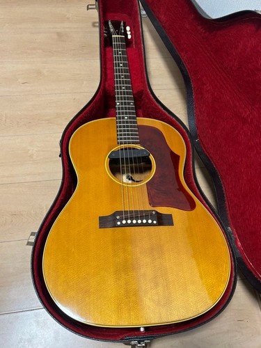 Gibson 1967 vintage - gibson,