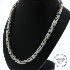 Wert 21.100,-  Massive Königs