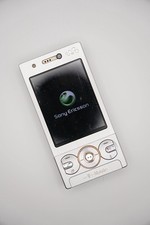 Sony Ericsson W705 Handy —