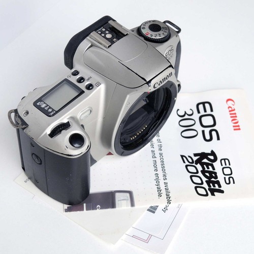 Canon eos 300 35mm - canon,
