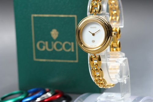 Fast neuwertig mit box gucci - mit,