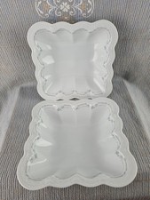 2 Porzellan Schüsseln