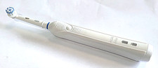 Braun Oral-B Pro 1 Handstück Zahnbürste 3 Putzmodi Type 3756 Edition weiß