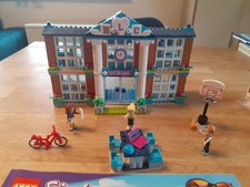 LEGO FRIENDS: Heartlake City