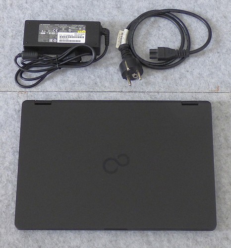 Fujitsu lifebook u727 - fujitsu,