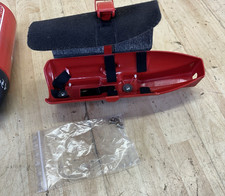 Mercedes  W124 Halter Befestigung Feuerlöscher Unterteil Komplett 2-3282-00