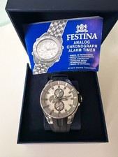 Große Armbanduhr von FESTINA