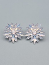 Strahlende Blüten-Ohrringe aus SWAROVSKI® Kristall -Eleganter Statement Schmuck