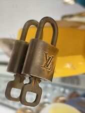 Louis Vuitton Schloss 🔐 300