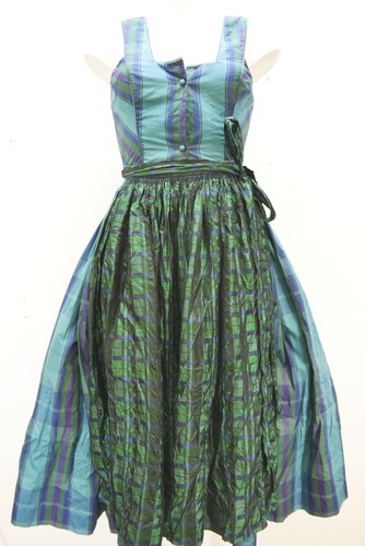 Traditionell blau mit karree - mit,