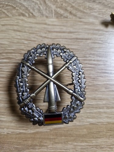 Bundeswehr barettabzeichen - ,