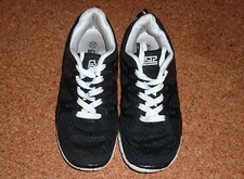 Sportschuhe / Laufschuhe ~ Cult7 ~ schwarz-weiß ~ Größe 37 ~ hallentauglich