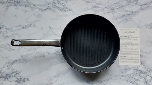 Cooks essentials - cooks,