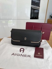 Aigner Umhängetasche Schwarz
