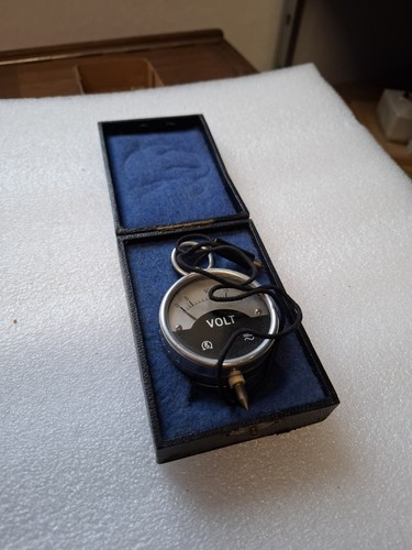 Radio voltmeter messuhr volt - radio-voltmeter,