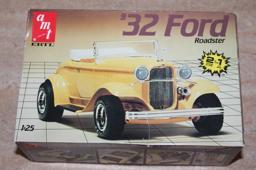 Amt ertl 6585 - amt, ford