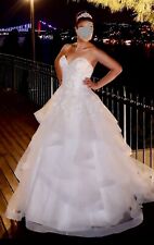 Wunderschönes Designer Brautkleid in Größe 40.Hochwertige Verarbeitung.